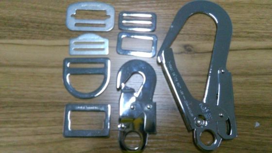 comprar Arnés de seguridad de alta durabilidad para protección contra caídas con ganchos y hebilla online manufacture